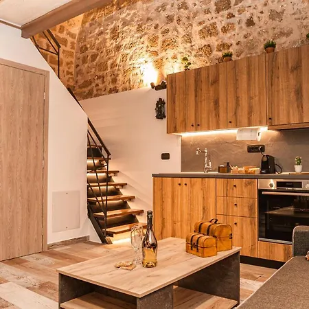 Inverno Medieval 아파트 *