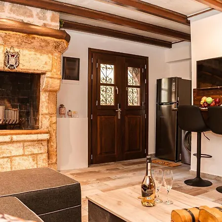 Inverno Medieval Apartment Rhodes City